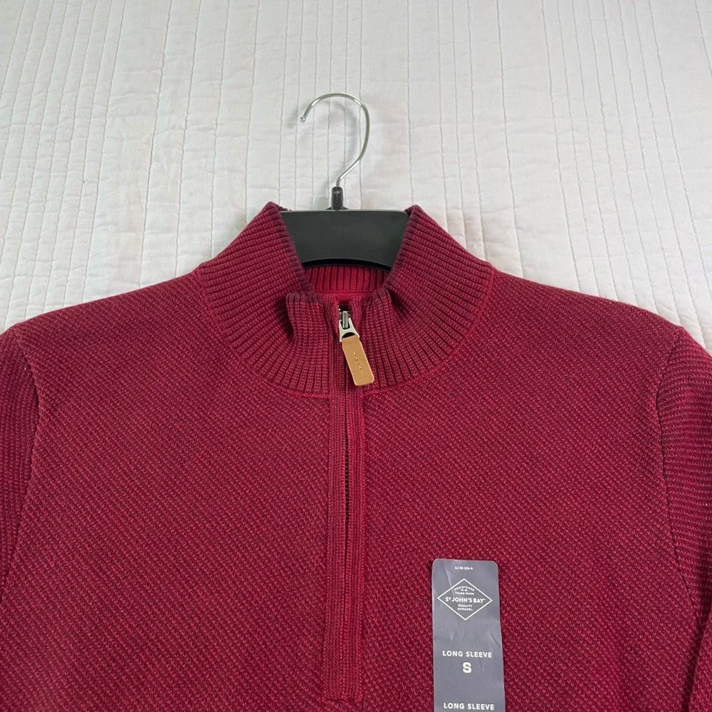 St Johns Bay Mens Quarter Zip Sweater Biking Red Small Super Soft Textured Knit